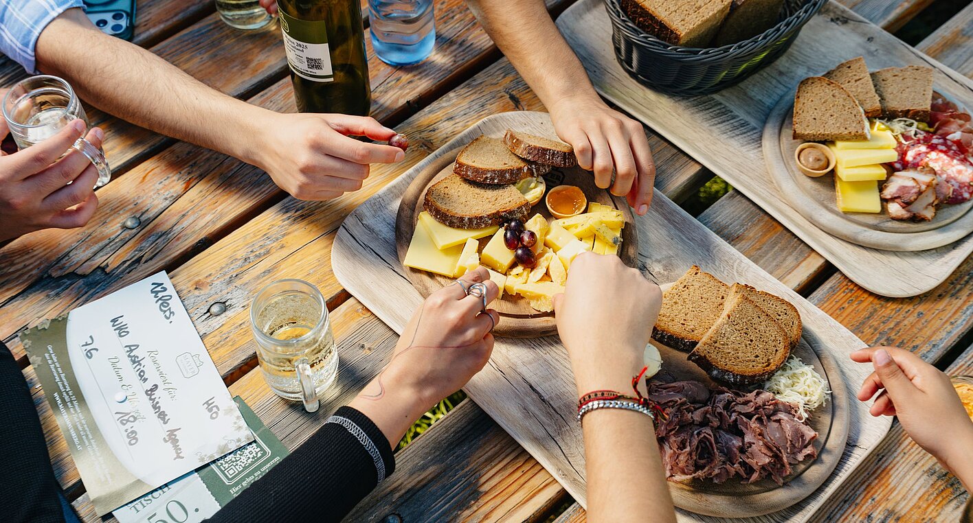 Refreshments were also provided, such as a traditional “Brettljause” at a Heuriger.
