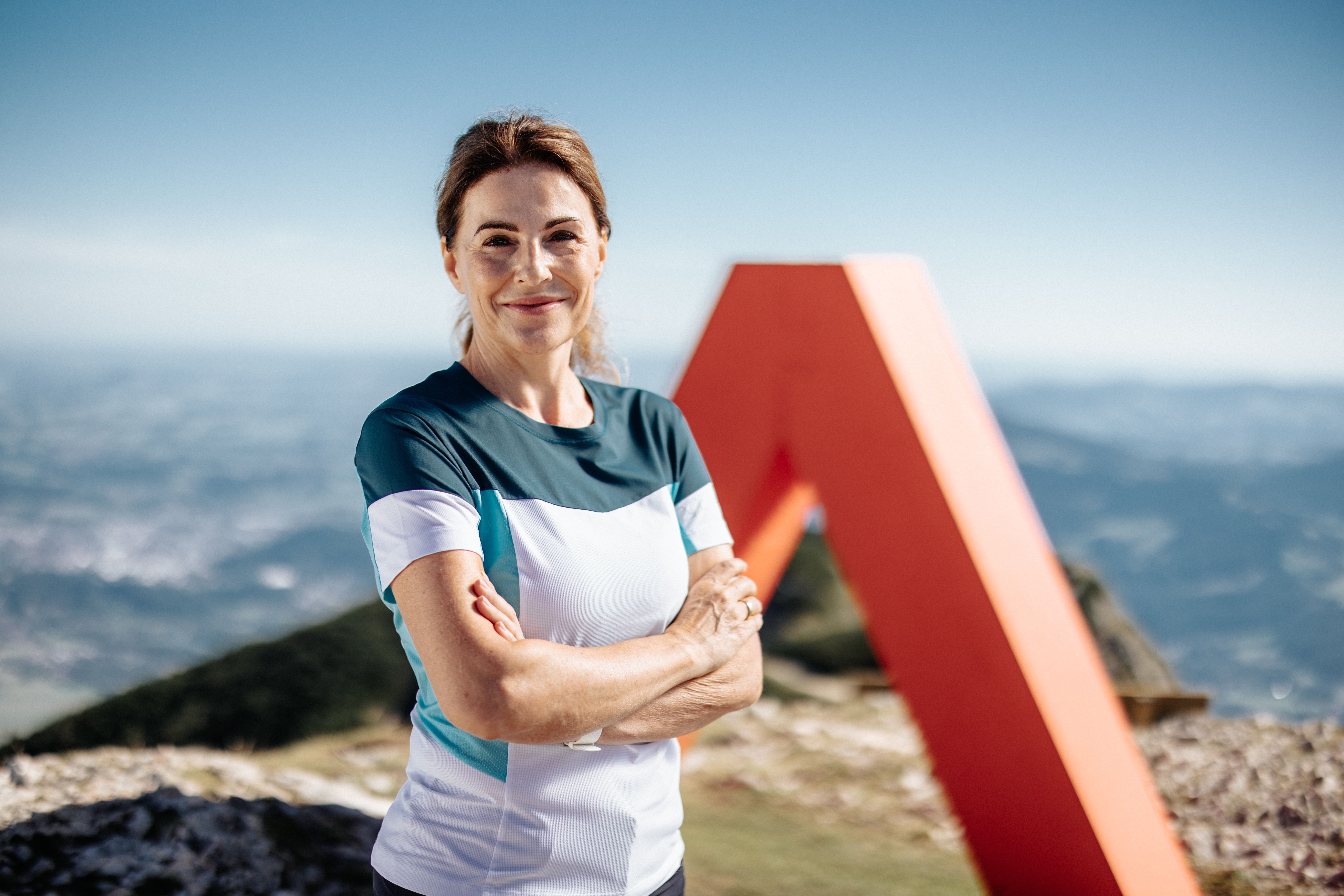 ABA portrait with hike backdrop 